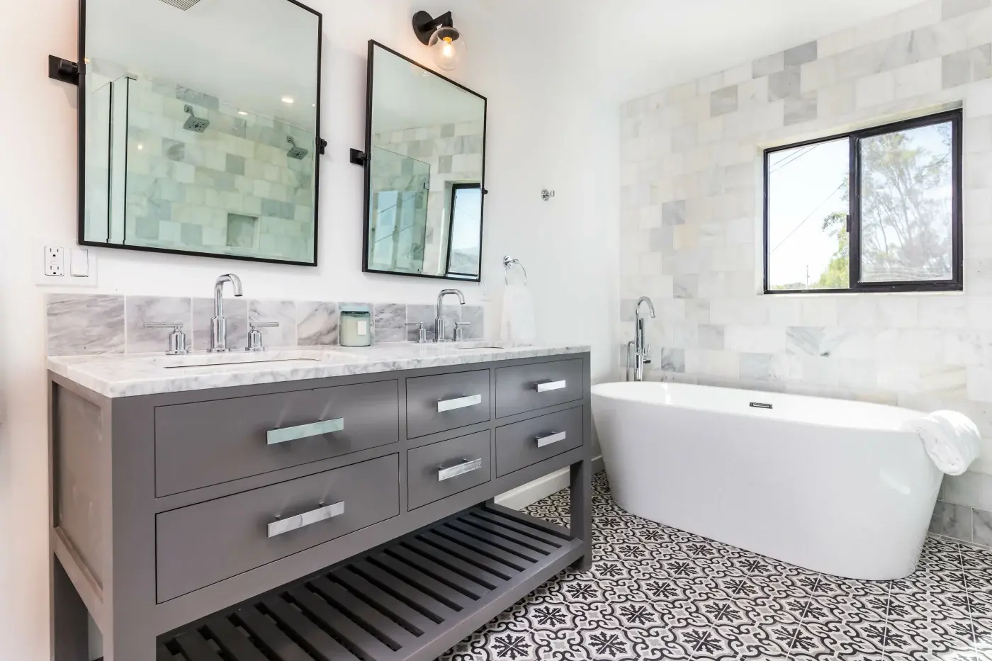 Bathroom Remodeling Service